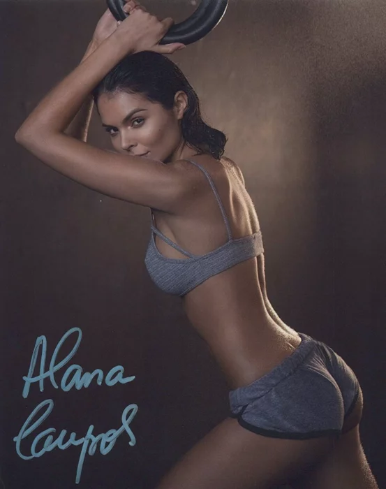 Alana Campos autograph