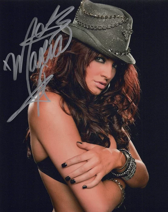 Maria Kanellis autograph