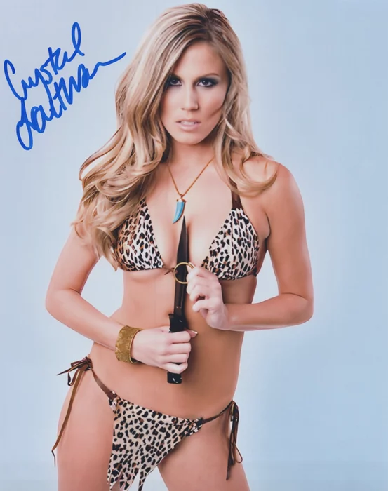 Crystal Louthan autograph