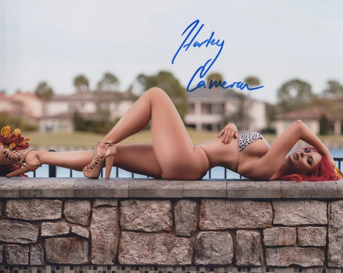Harley Cameron autograph