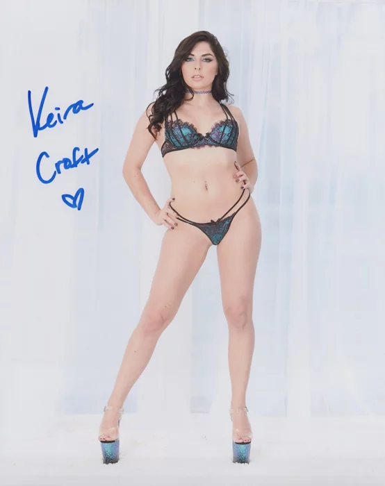 Keira Croft autograph