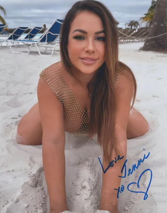Jenni Neidhart autograph