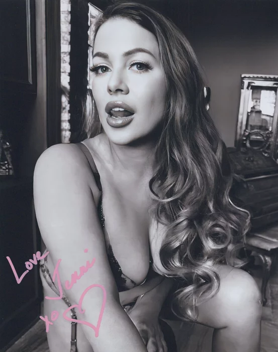 Jenni Neidhart autograph