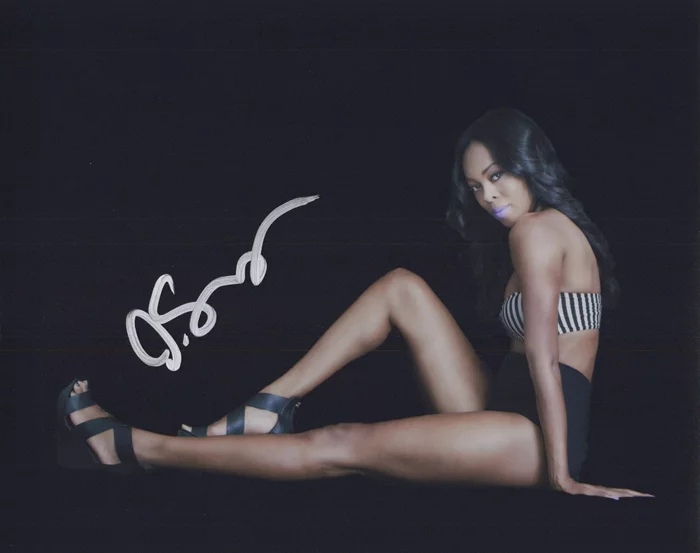 Daphnique Springs autograph