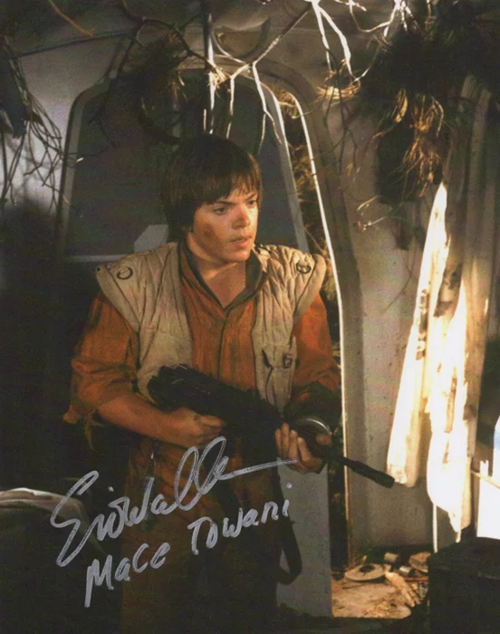 Eric Walker autograph