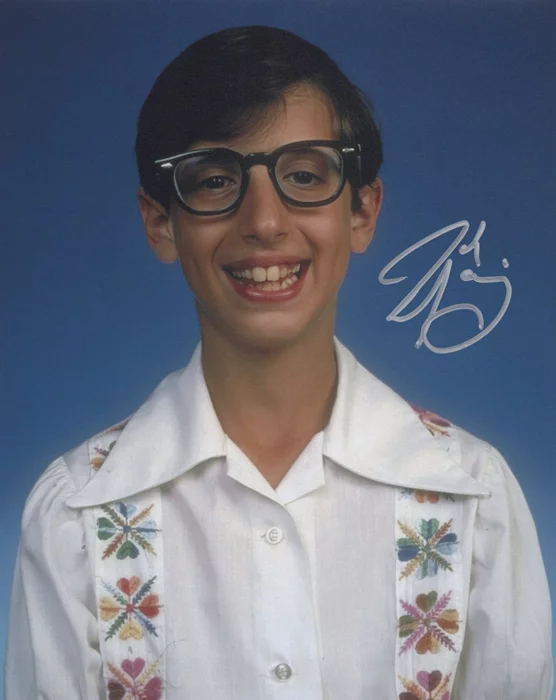 Josh Saviano autograph