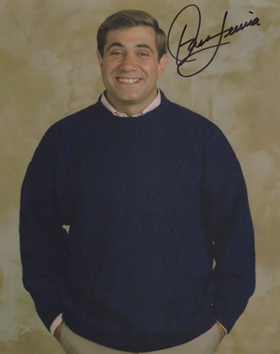 Dan Lauria autograph