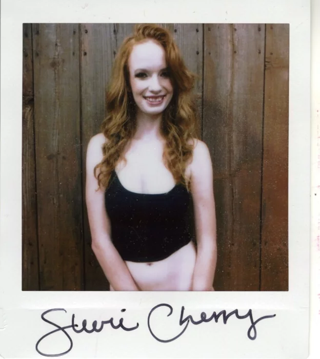Stevie Cherry autograph