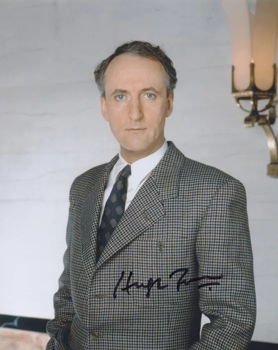 Hugh Fraser autograph