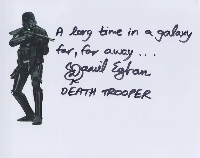 Daniel Eghan autograph