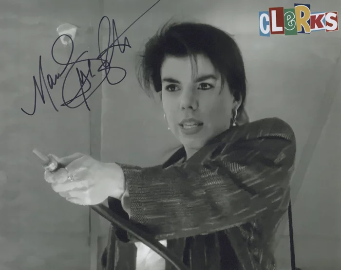 Marilyn Ghigliotti autograph