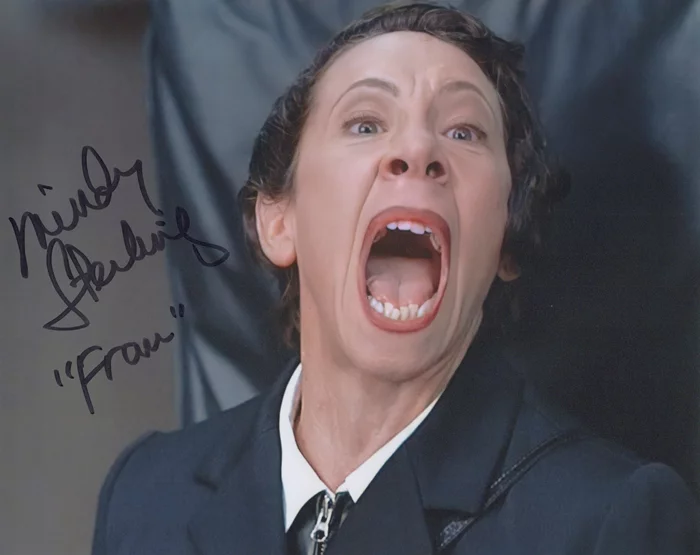 Mindy Sterling autograph