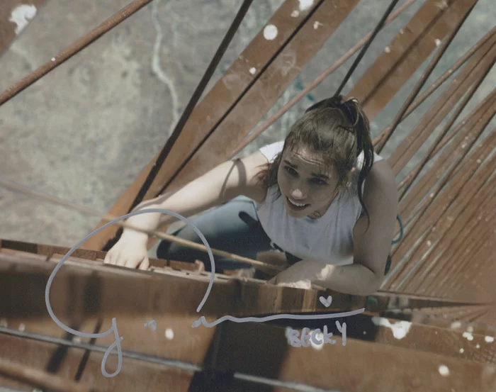 Grace Currey autograph