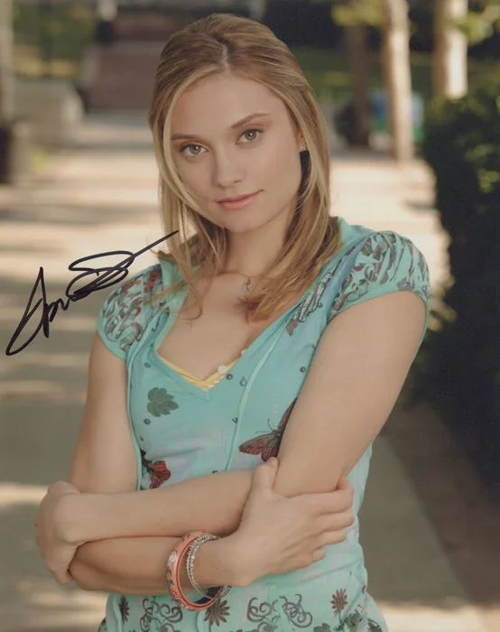 Spencer Grammer autograph