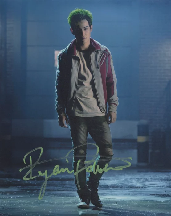 Ryan Potter autograph