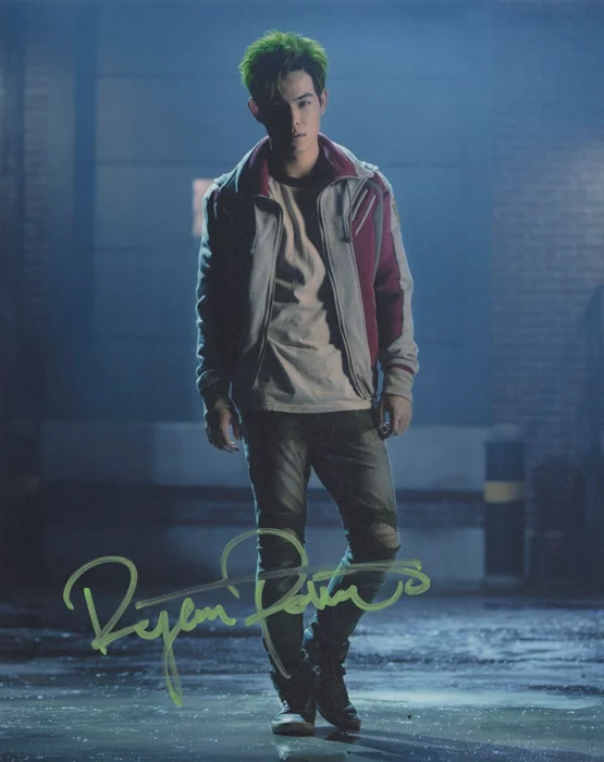 Ryan Potter autograph