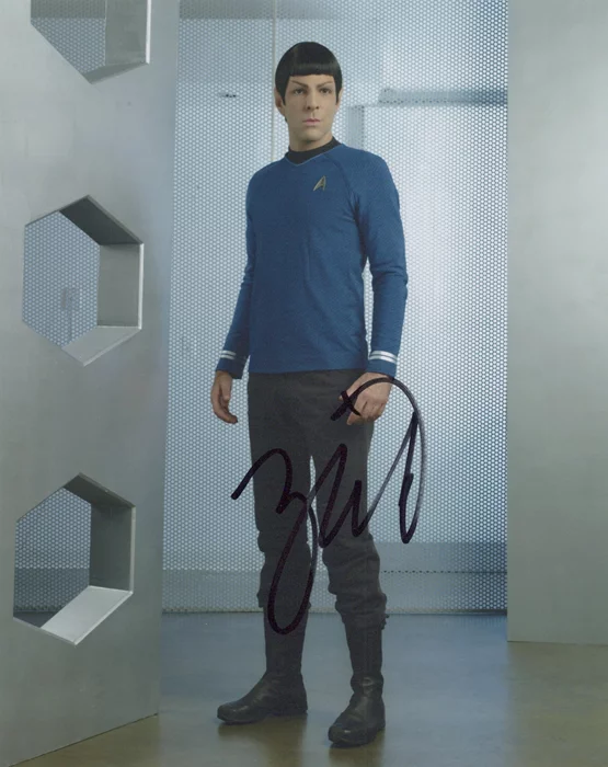 Zachary Quinto autograph