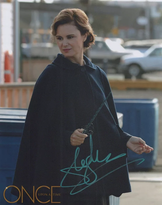 Keegan Connor Tracy autograph