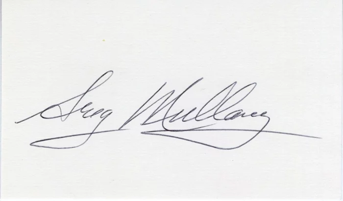 Greg Mullavey autograph