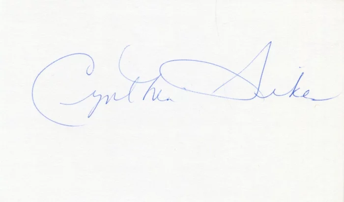Cynthia Sikes autograph