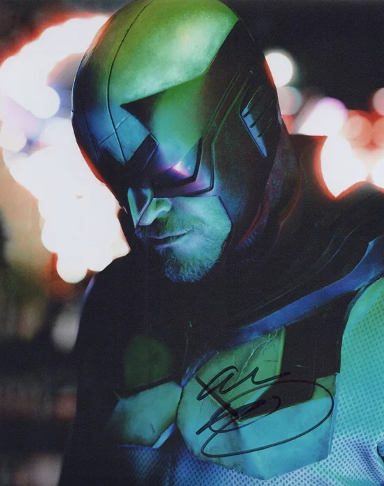 Alan  Ritchson autograph