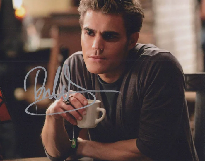 Paul Wesley autograph