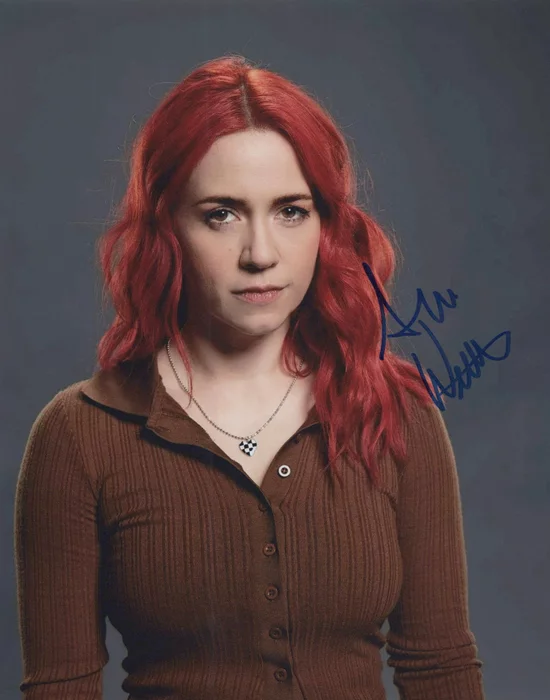 Alice Wetterlund autograph