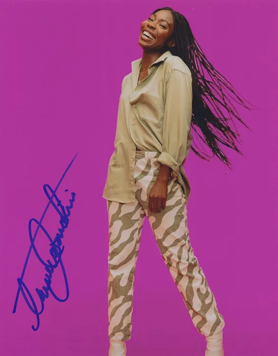 Tamera Tomakili autograph