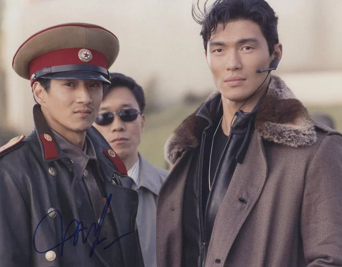 Will Yun Lee autograph