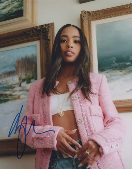 Zaria autograph