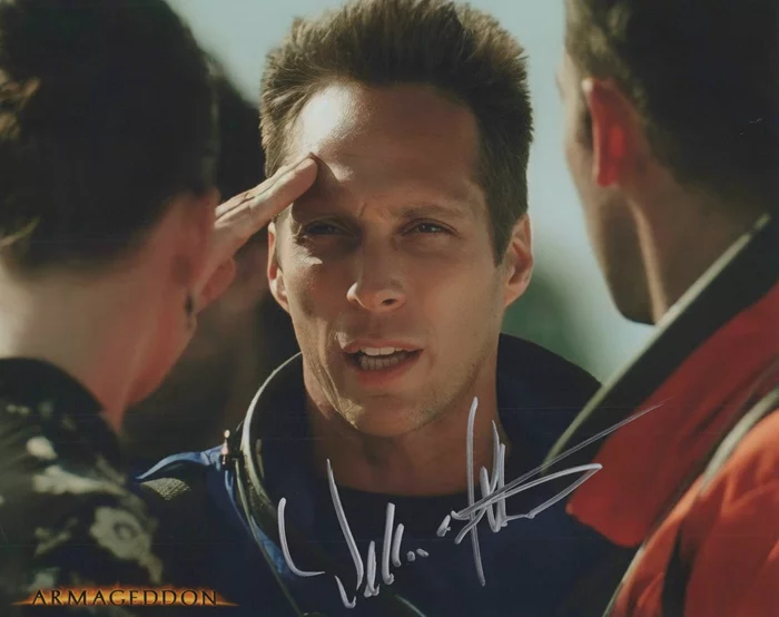 William Fichtner autograph