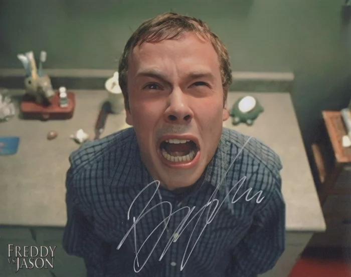 Brendan Fletcher autograph