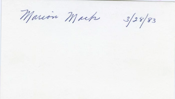 Marion Mack autograph