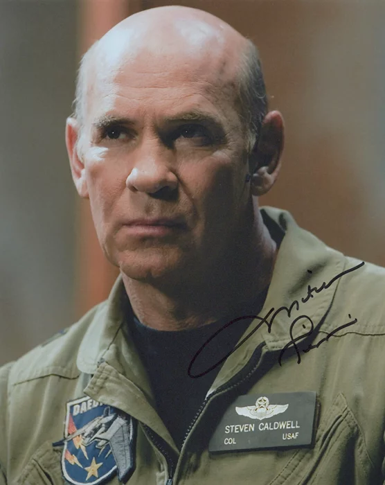 Mitch Pileggi autograph