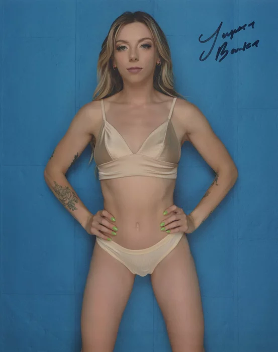 Juniper Banks autograph