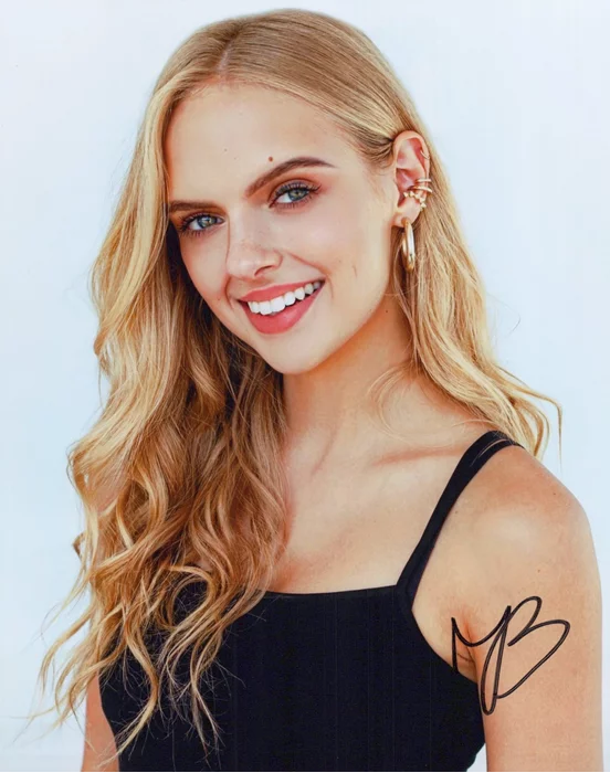 Jessica Belkin autograph