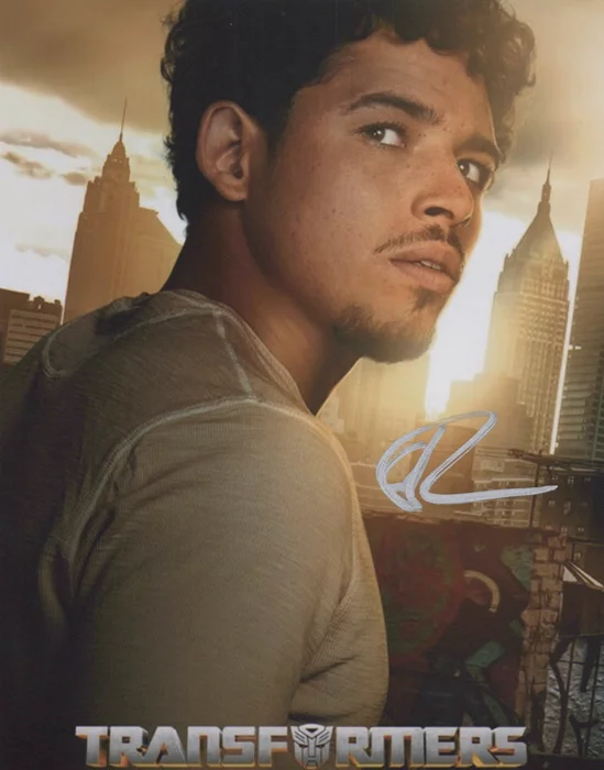 Anthony Ramos autograph