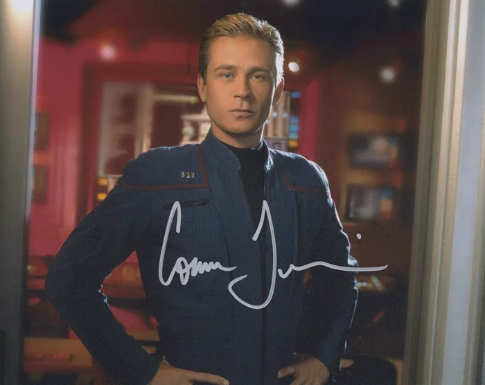 Connor Trinneer autograph