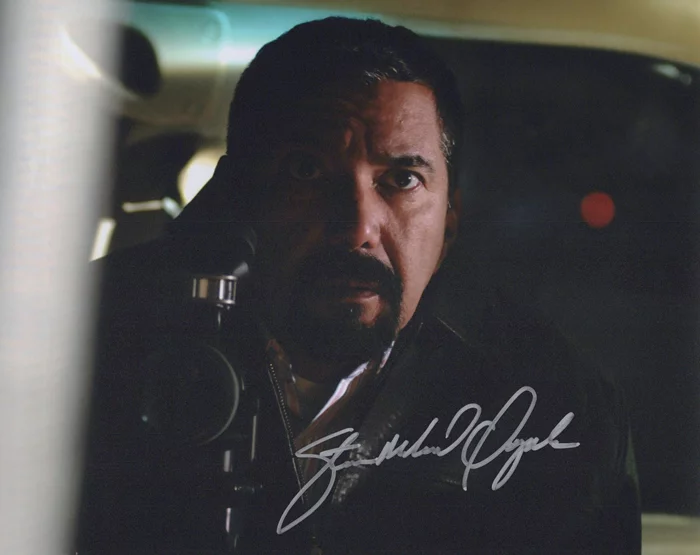 Steven Michael Quezada autograph