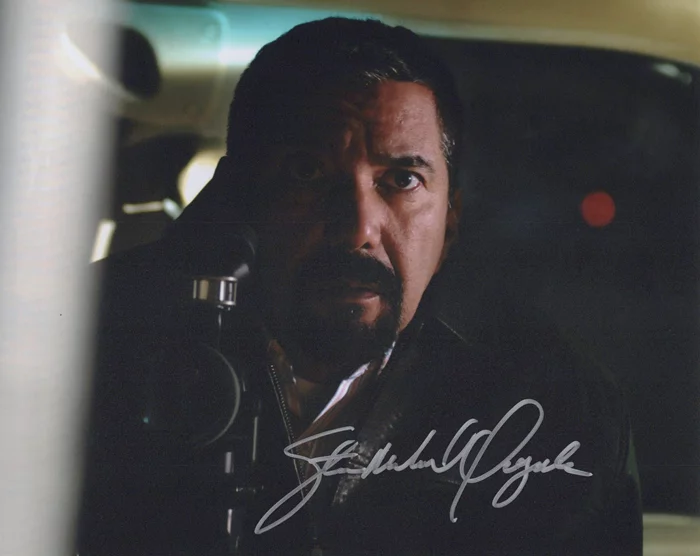 Steven Michael Quezada autograph