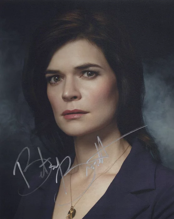 Betsy Brandt autograph