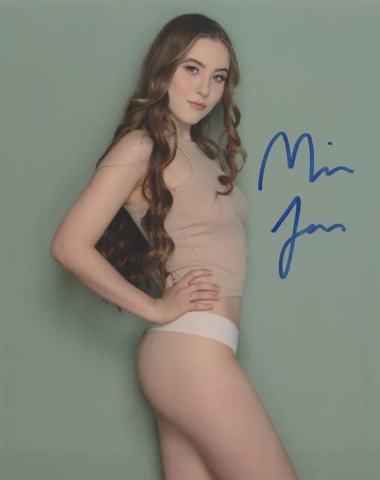 Mirra Jean autograph