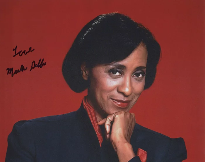 Marla Gibbs autograph