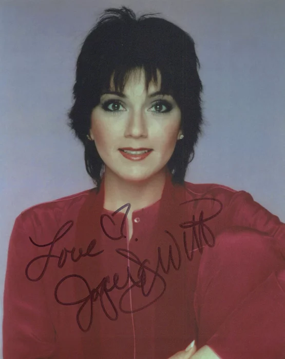 Joyce DeWitt autograph
