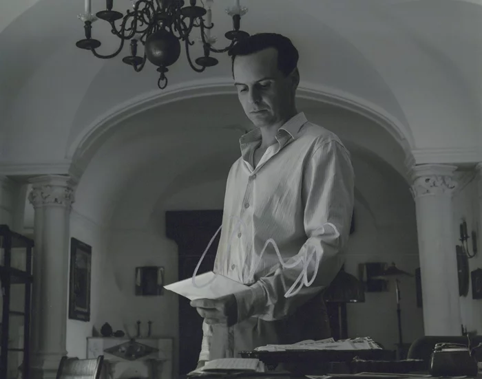 Andrew Scott autograph