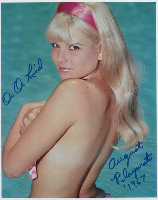 DeDe Lind autograph