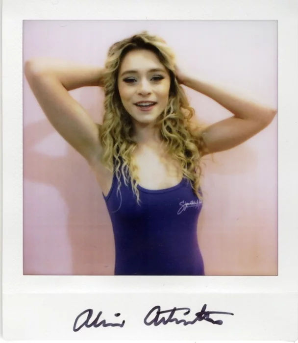 Alice Antoinette autograph