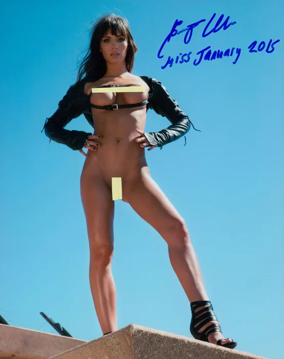 Brittny Ward autograph