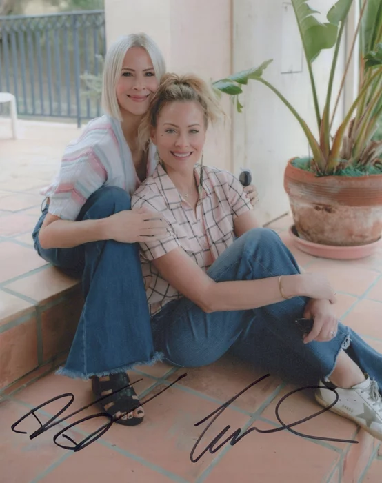 The Daniel Sisters autograph