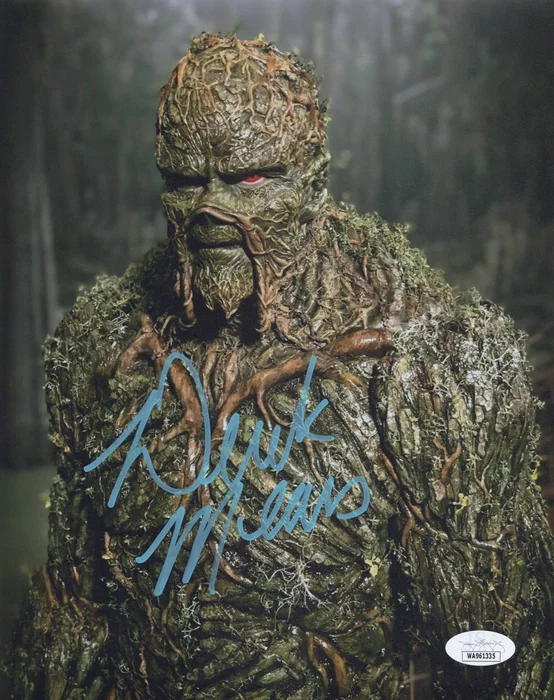 Derek Mears autograph